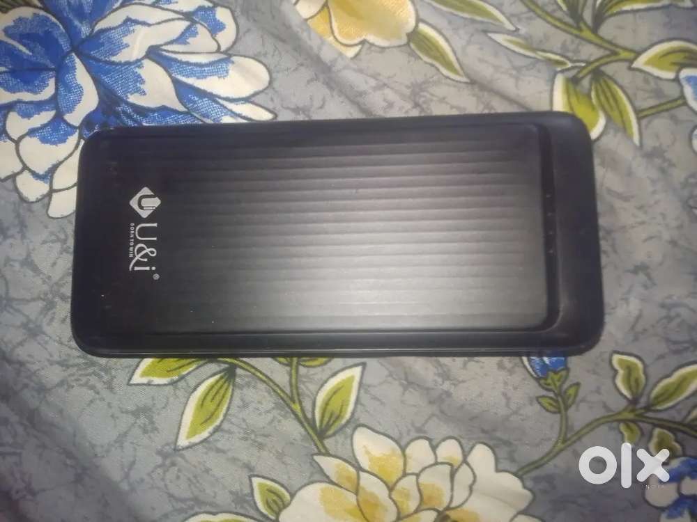 Power bank bechna hai
