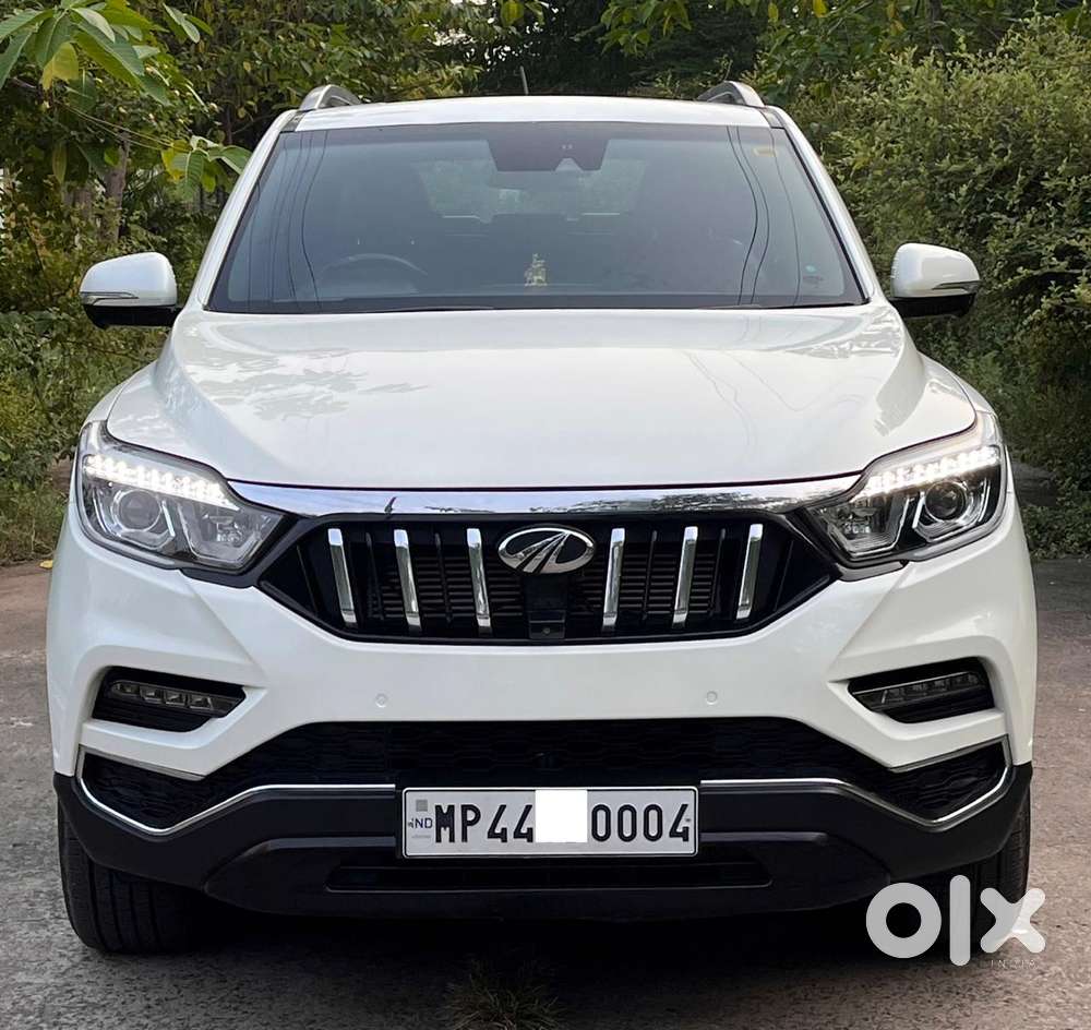 Mahindra Alturas G4 4WD AT, 2020, Diesel