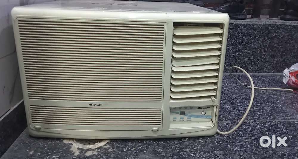AC with Voltage