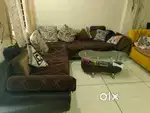 3 year old Sofa set with central table