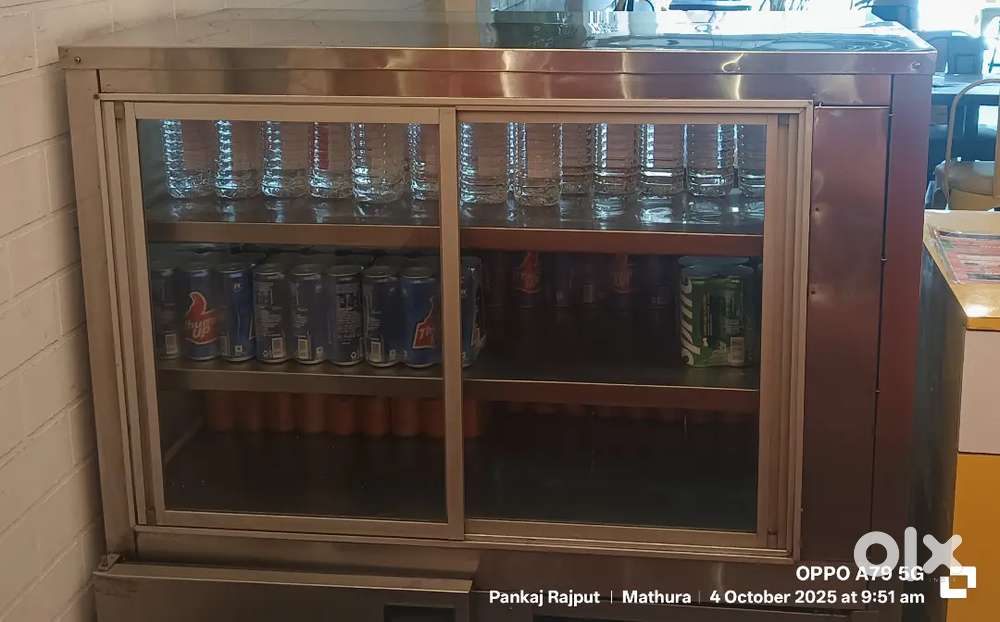 counter refrigerator, also known as a back bar cooler, 