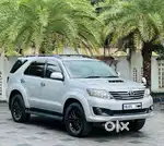 Toyota Fortuner 2012 Automatic