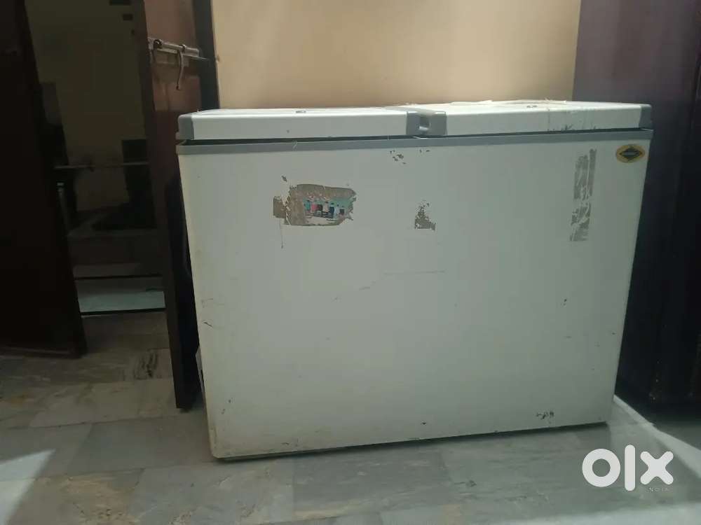 Double door d fridge