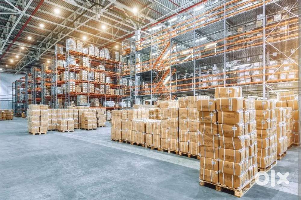Warehouse associate
