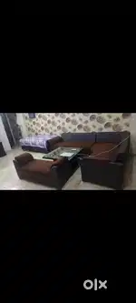 Gyan khand ( 3bhk fully furnished flat for rent