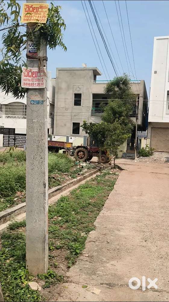 35/50 east 4 cnts plot for sale