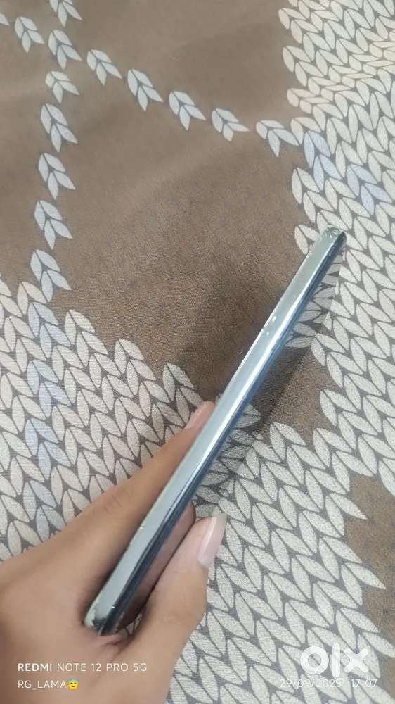 Redmi note 11 pro plus (5g)6/128