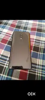Oneplus 6 for sale urgent need of money 6gb ram