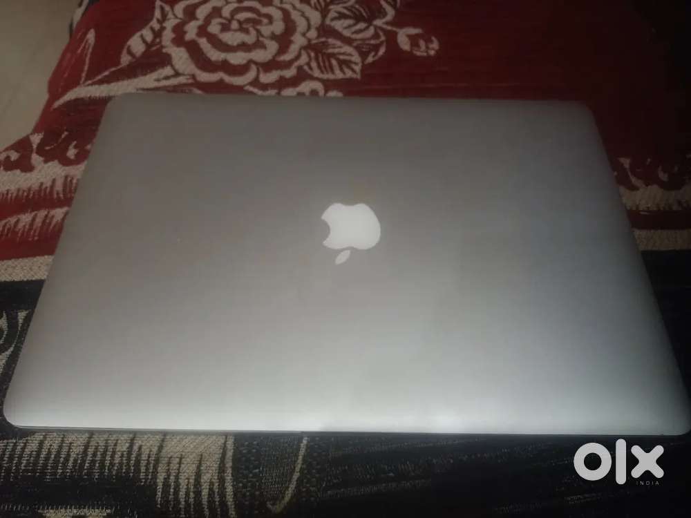 MacBook Pro (Retina display) 15 inch 2015