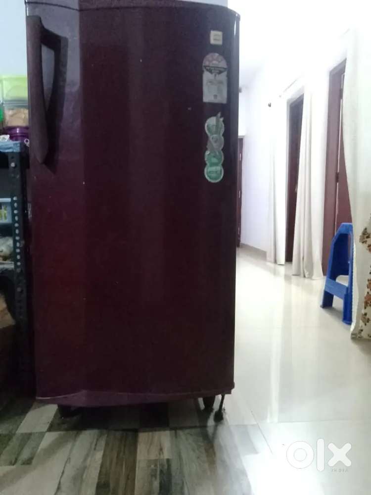 Refrigerator Godrej single door