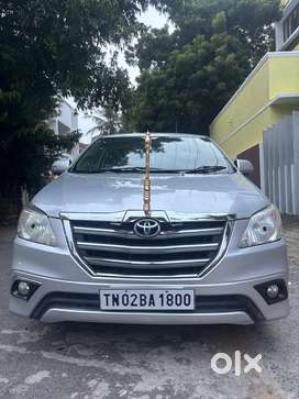 Toyota Innova 2.5 V 8 STR, 2014, Diesel
