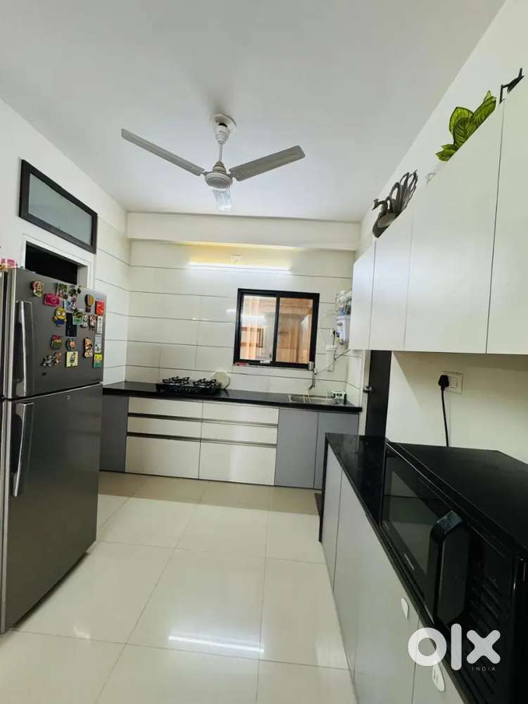 Road Touch 3 Bhk Fully Furnished Flat For Sell In Vasna Bhayli Road