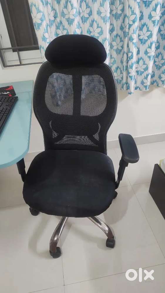 office chair with headrest for sell