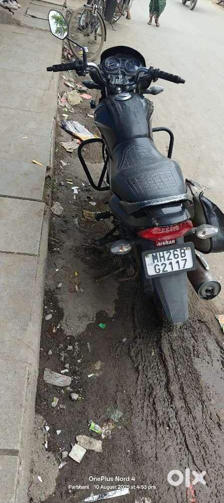 November 2017 Good Condition One Hand Use no Maintanance