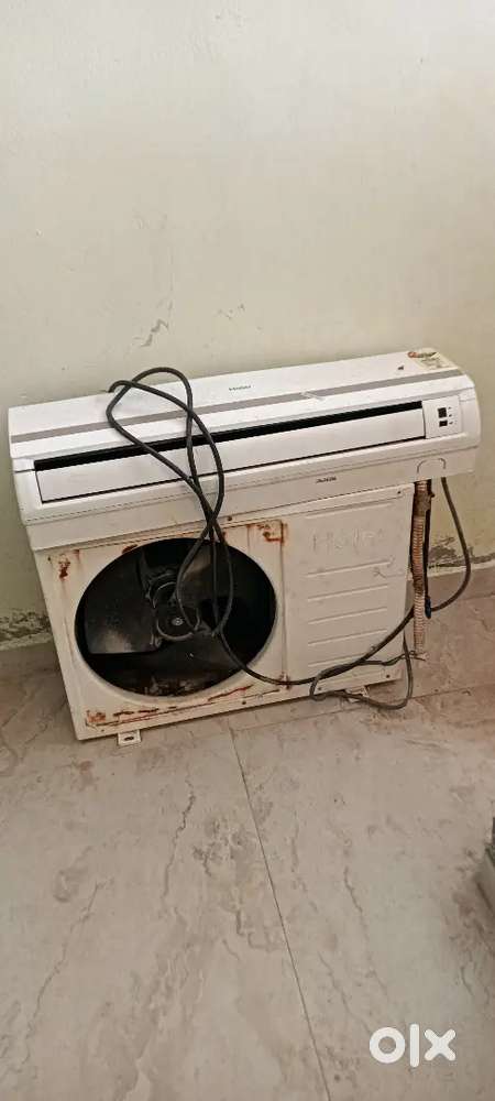 Haier 3 star 1.5 ton AC