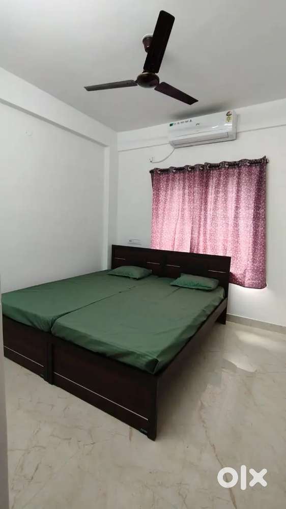 @Fully furnished @Zero brokerage Room Available