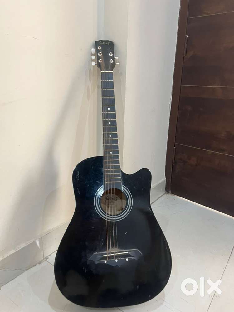 Jaurez acoustic guitar