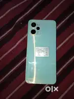 Realme c35