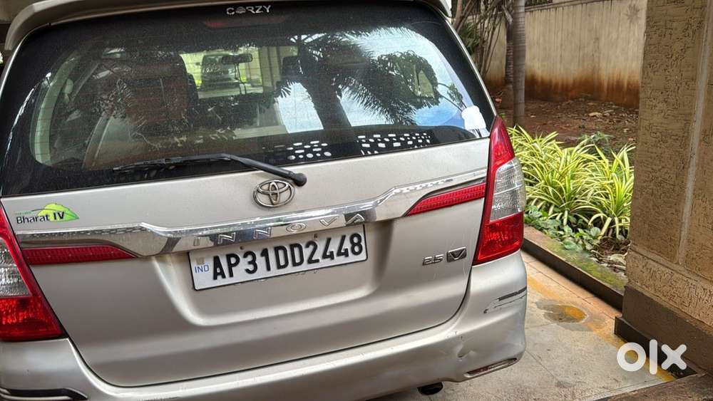 Toyota Innova 2015 Diesel Well Maintained