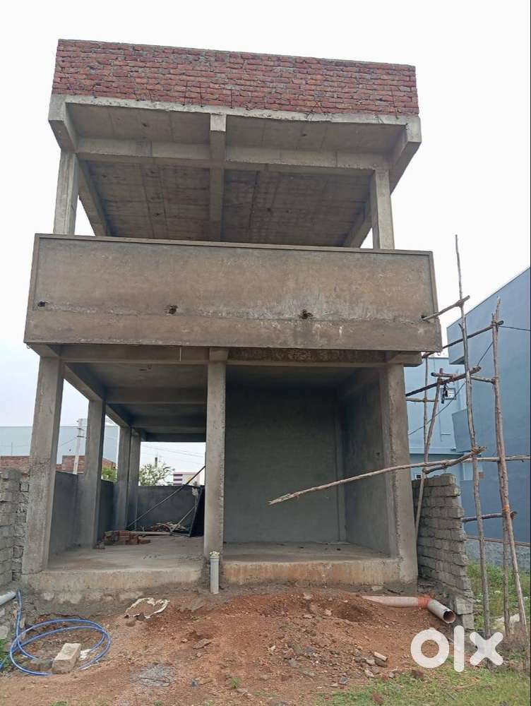 G+1 Building With Parking space