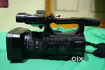 Sony z150 single hand use