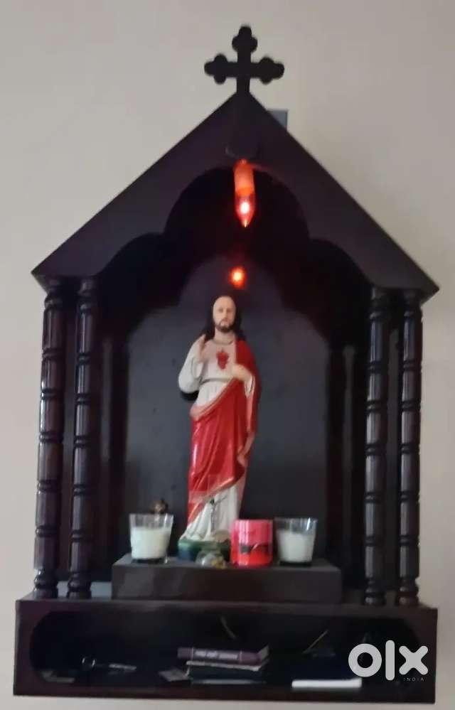 Altar design made of Rosewood