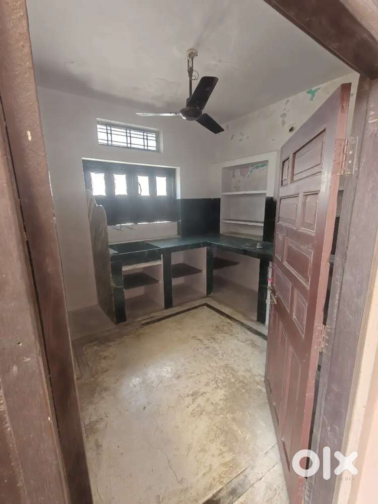 Room available for rent only for pure vegetarian