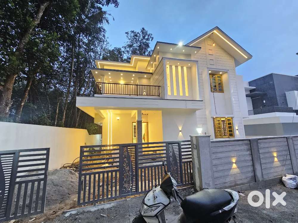 New house for sale Kazhakoottam Pothencode