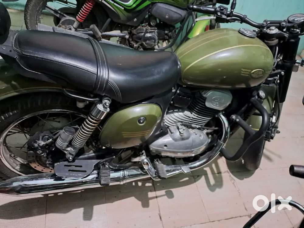 Jawa 42 Galactic Green Dual Channel