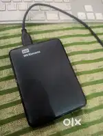 1000 GB External Hardrive with Hundreds of HD Movies