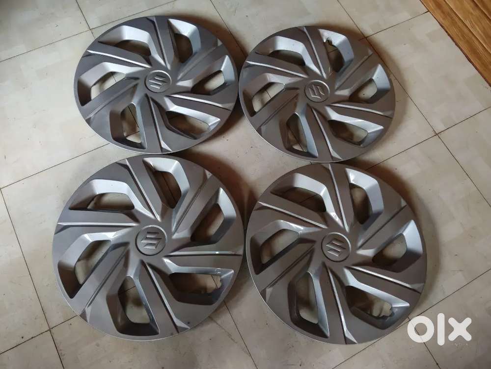 New victoris 4 rims and 4 caps