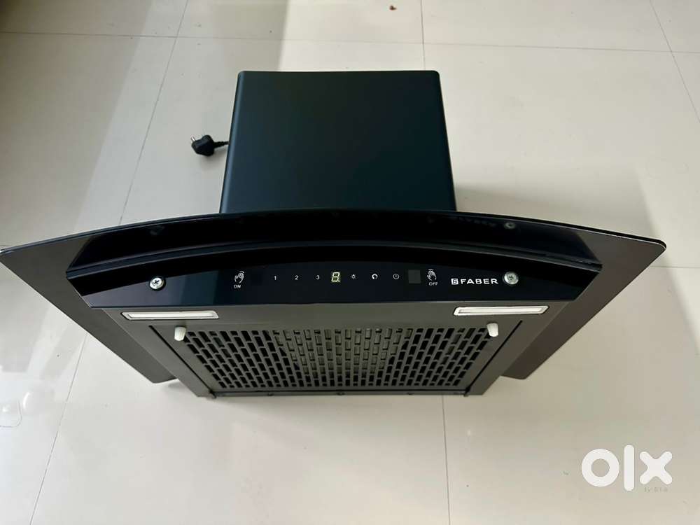 Faber 60 cm 1200 m³/hr Auto-Clean curved glass Kitchen Chimney