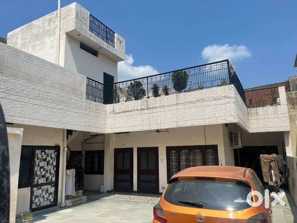 Spacious 4BHK