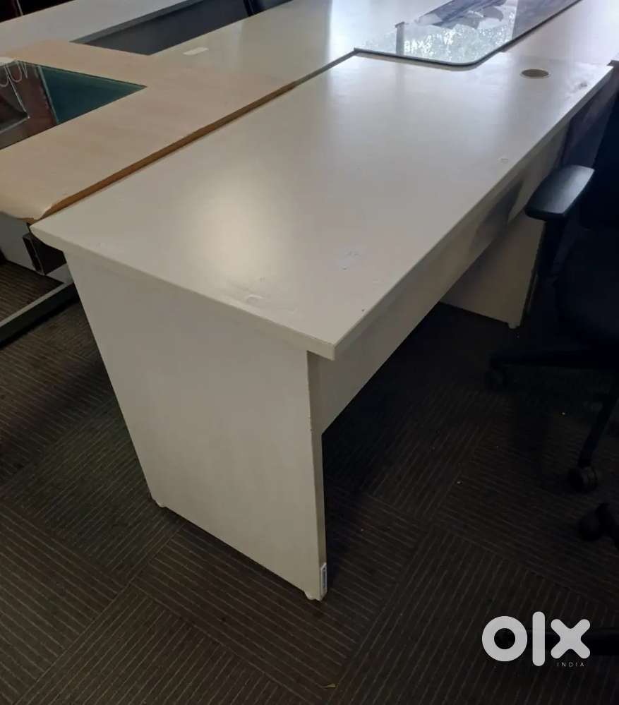 4'6*2' Workstation Office Table