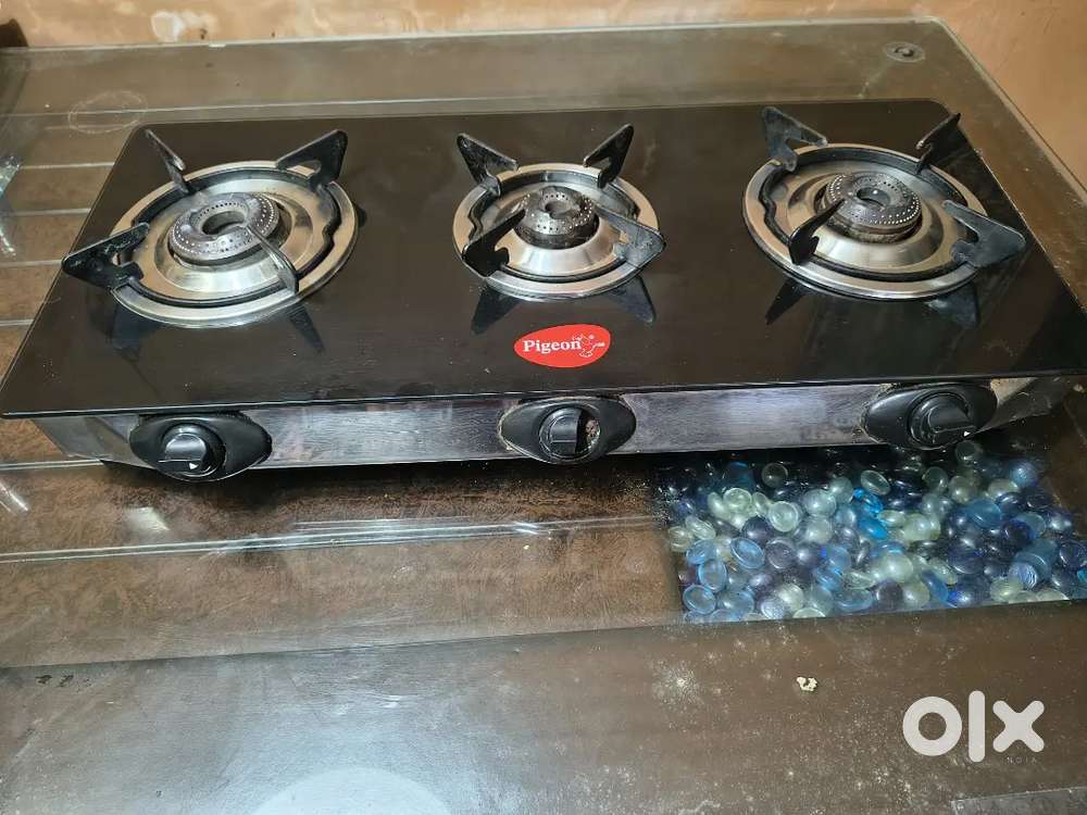 Pigeon 3 burner gas stove