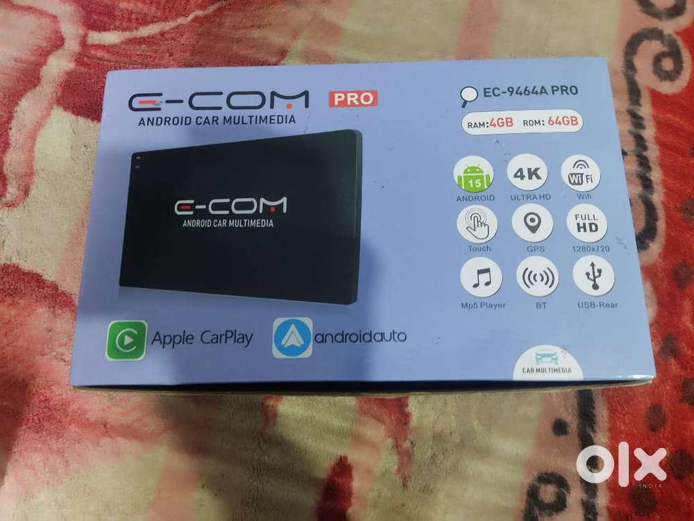 car screen with dash camera  car stereo  car multimedia system