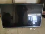 Selling LG LED Smart TV