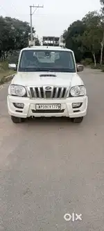 Mahindra Scorpio VLX Airbags BS III, 2013, Diesel