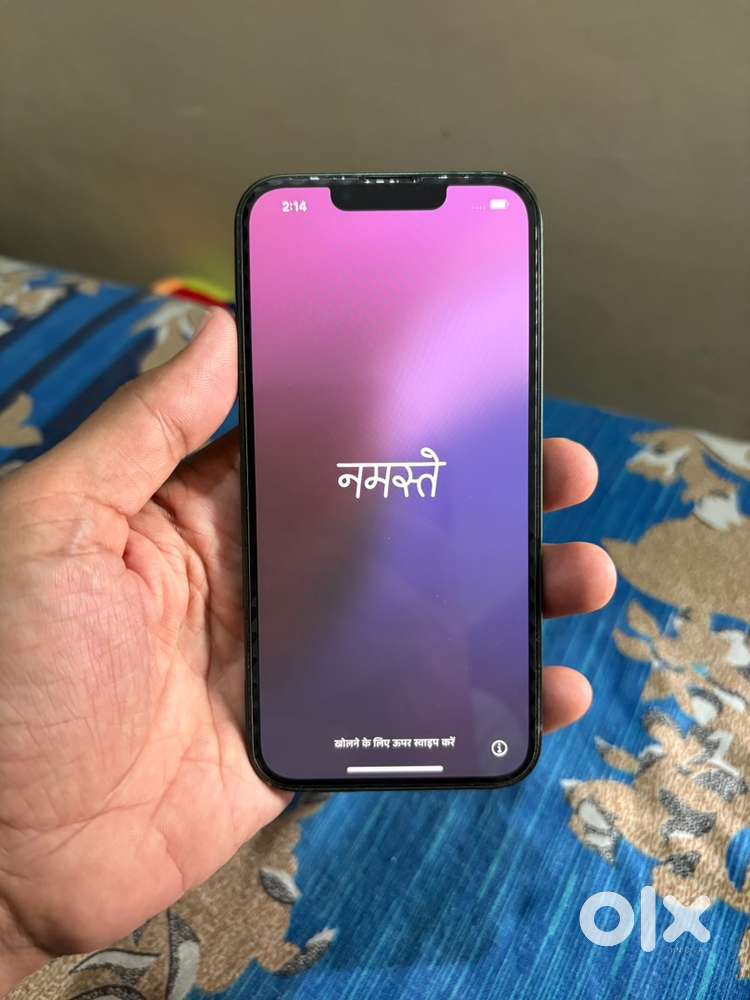 Brand new condition iphone 13