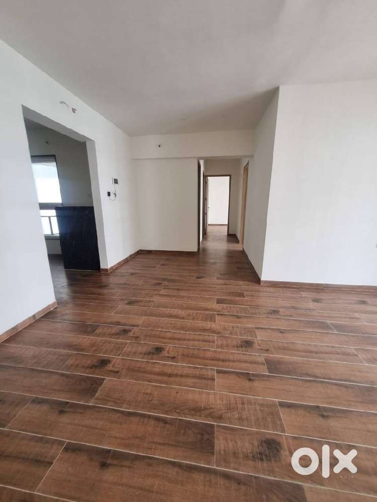 Its a beautiful flat with all modern amenities.