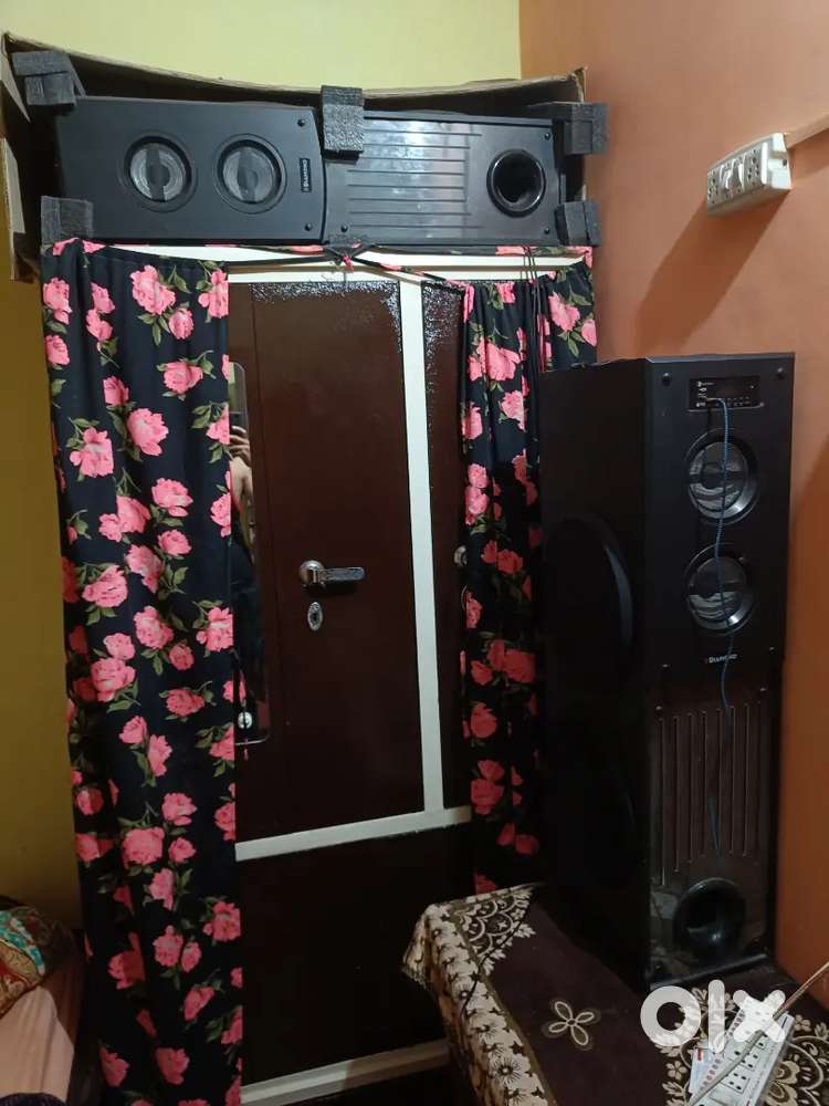 Daimond Multiple Tower Speaker