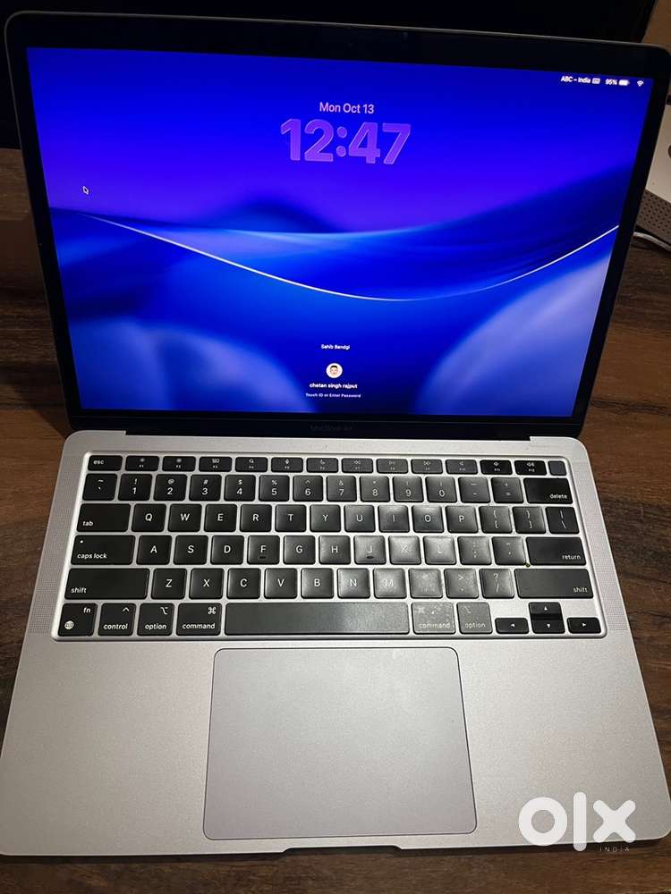 Macbook Air M1 (256GB) - Excellent Condition  Urgent Sale