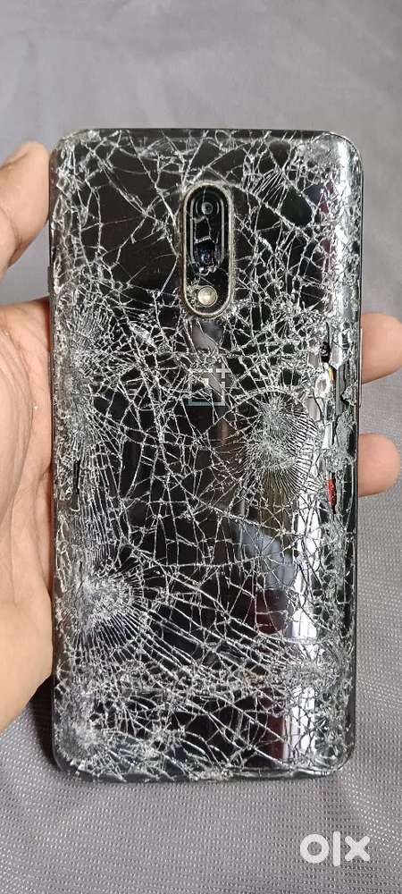 OnePlus 6t motherboard