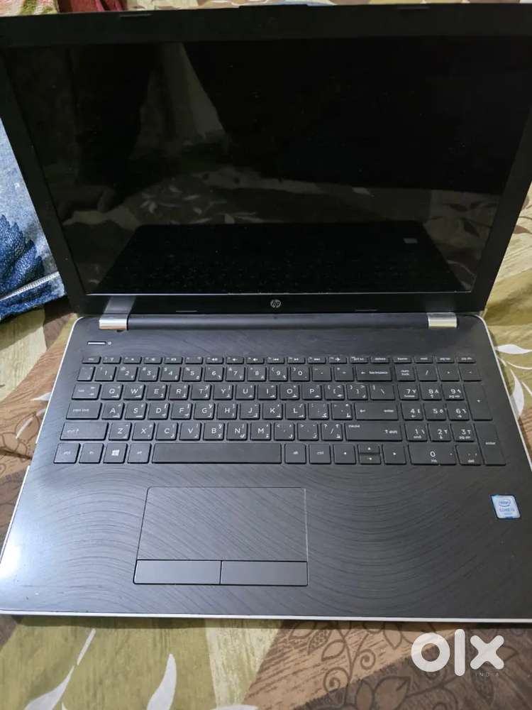 HP LAPTOP 15-bsO02ne