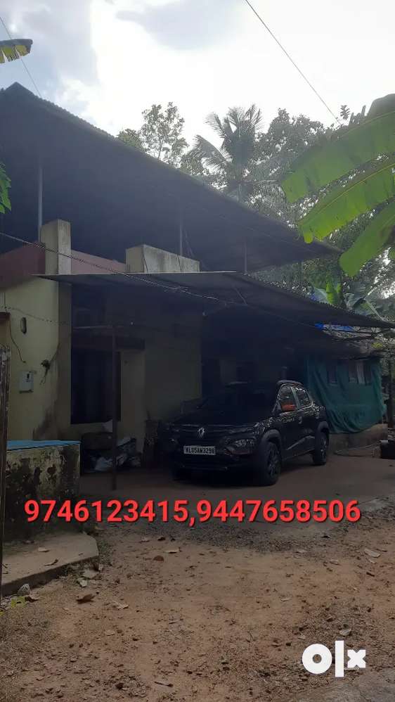 4bhk 10cent house Manarcad,Kavumpady