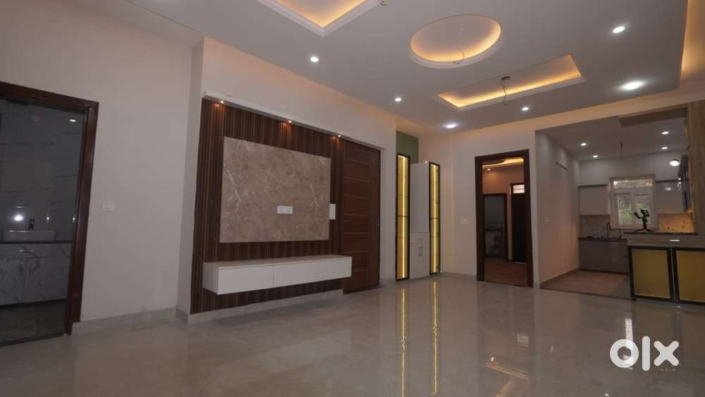Luxury 3BHK builder floor aapartments