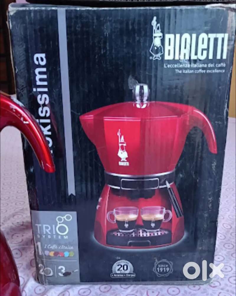 New coffee machine with packing