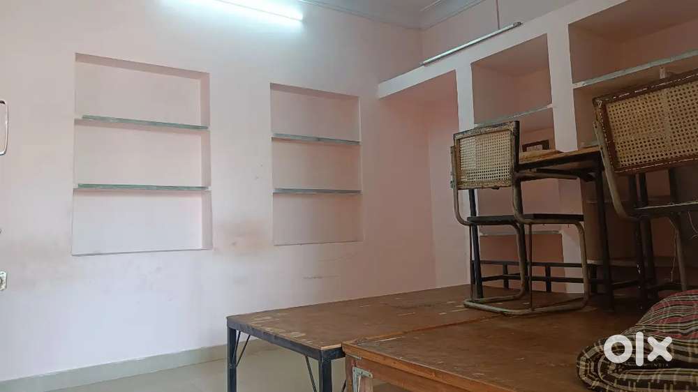 Rooms and kitchen available