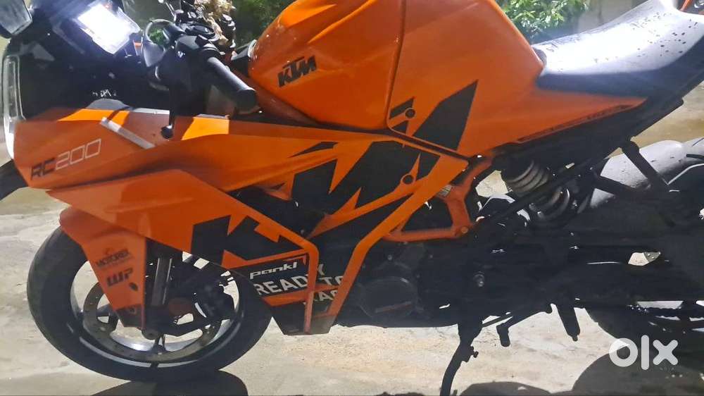 KTM RC 200 GP edition bike.