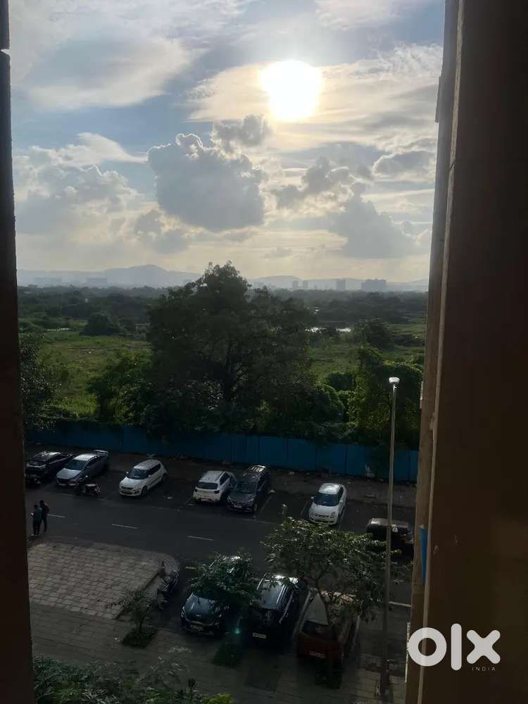 Available 1 BHK Property For Resale In Downtown Lodha Palava